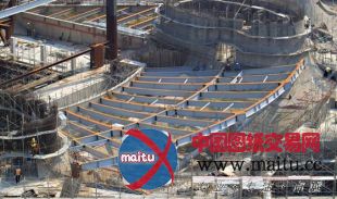 伊东丰雄设计的台中大都会歌剧院正在建设