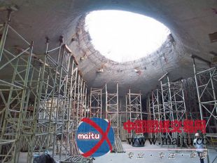 伊东丰雄设计的台中大都会歌剧院正在建设