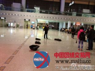 南京南站投300亿建成2年屋顶漏水 被称巨资建喷泉