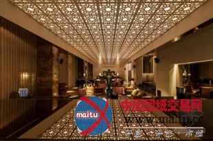 葡萄牙优雅的酒吧空间设计