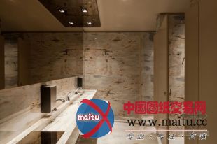 葡萄牙优雅的酒吧空间设计