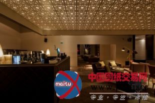 葡萄牙优雅的酒吧空间设计