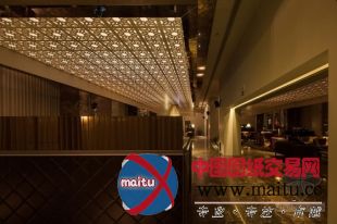 葡萄牙优雅的酒吧空间设计