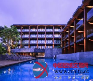 泰国最受欢迎海滩边的度假酒店设计