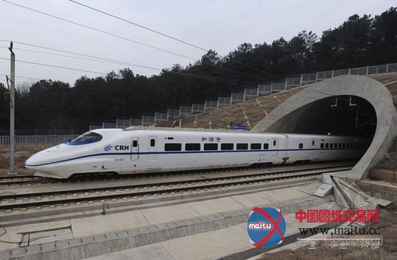 中国铁路总公司欲调整高铁委托运营费 疑为杀富济贫