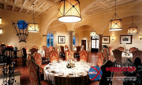 意大利托斯卡纳拉马萨别墅酒店装饰设计