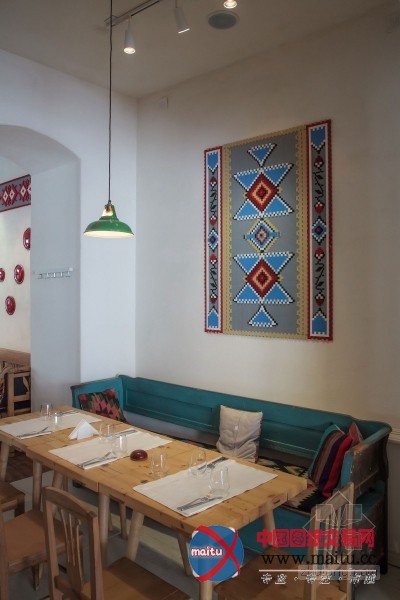 罗马尼亚传统风格装饰住宅设计