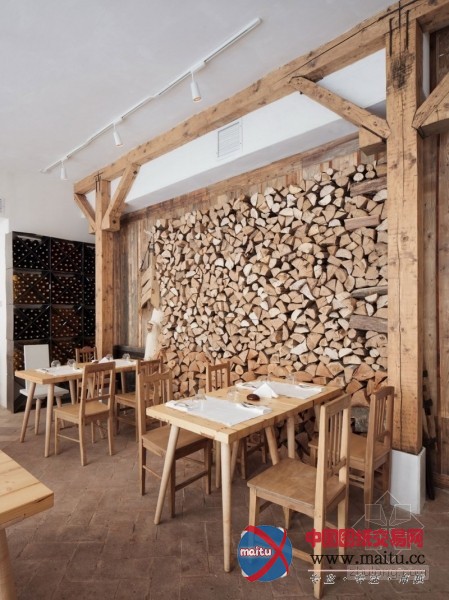 罗马尼亚传统风格装饰住宅设计