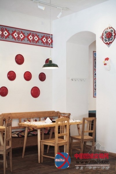 罗马尼亚传统风格装饰住宅设计