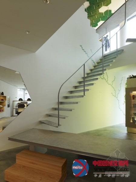 个性商铺 INHABITANT运动品牌旗舰店设计