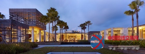 简约时尚环保型的巴厘岛乌鲁瓦图酒店设计