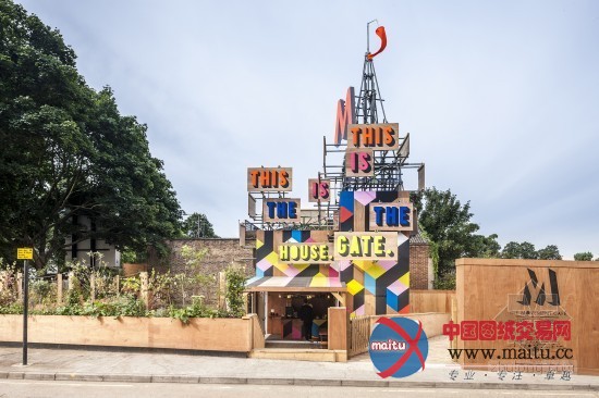 色彩鲜艳的临时Movement咖啡厅设计