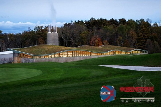 Centerbrook设计的Hotchkiss学校绿色起伏屋顶