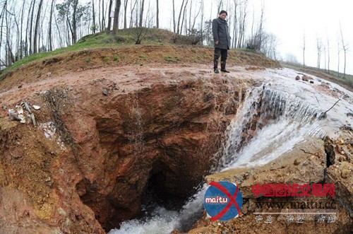 湖南1037处地面塌陷隐患已查明 将及时填堵