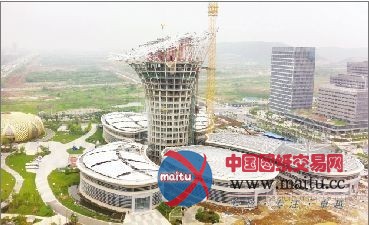 钢结构“马蹄莲”现身武汉