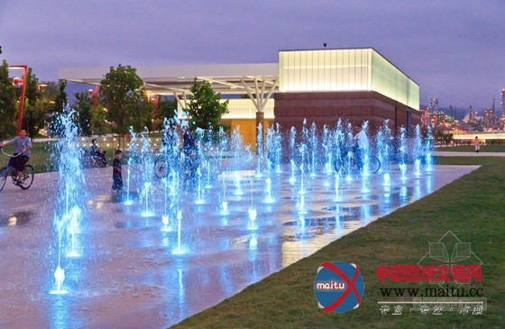 Saskai事务所设计的洛杉矶滨水公园