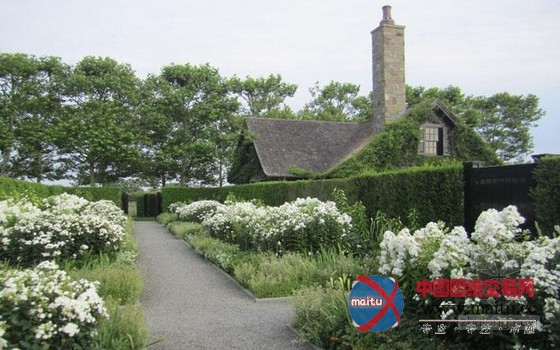 Edmund Hollander Design设计的汉普斯顿不规则花园