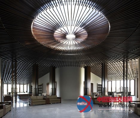 SAKO建筑师设计的北京星号酒窖及餐厅设计