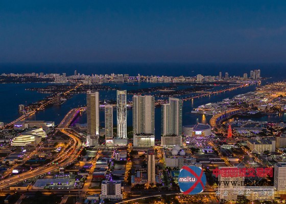 扎哈·哈迪德设计的美国迈阿密60层摩天大楼