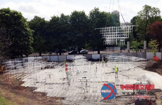 藤本壮介设计的2013蛇形画廊即将完工