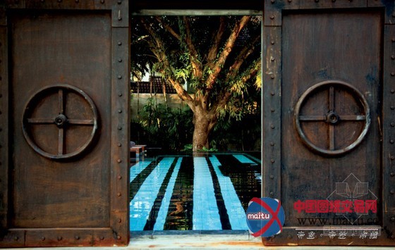 特色地域文化体验 泰国普吉岛蓝珍珠度假酒店设计