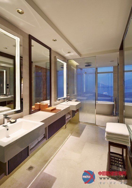 黄金海岸线上的新地标 青岛鲁商凯悦酒店设计