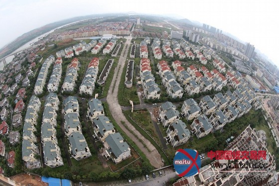 深圳海关福利房项目达十余处数千套 堪比小房企