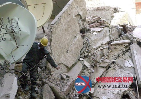 美国费城一在拆楼房坍塌 已至十余人伤亡