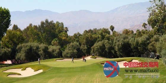 习奥会庄园:现代建筑风格的加州安纳伯格庄园