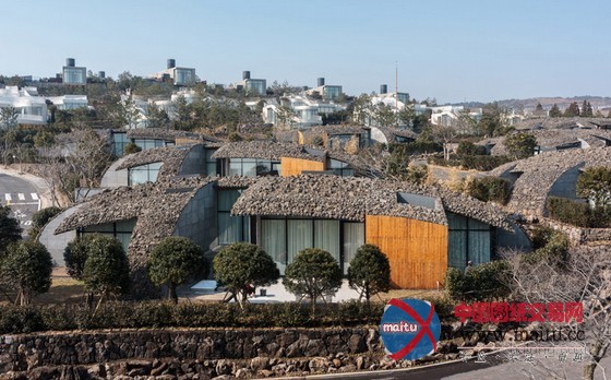 隈研吾设计的“战壕”济州岛顶级度假别墅