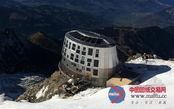 阿尔卑斯山之巅:法国最高“太空”建筑将开放