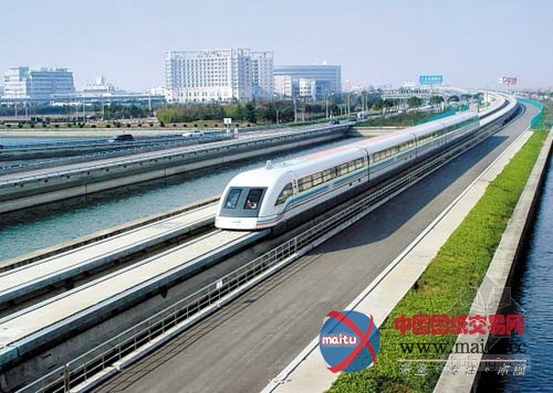 中国轨道交通高性能减振道床系统--世界首创