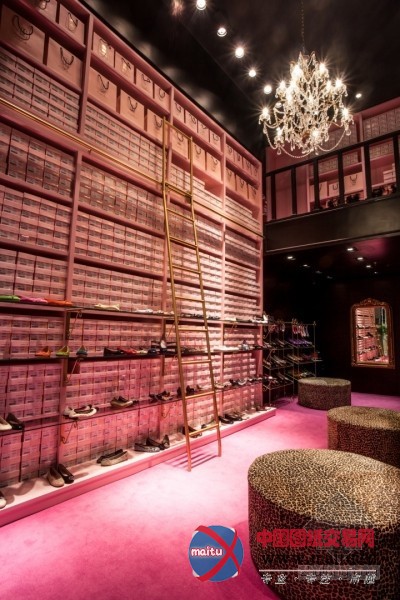 巴西Pretty Ballerinas芭蕾舞鞋专卖店装修设计