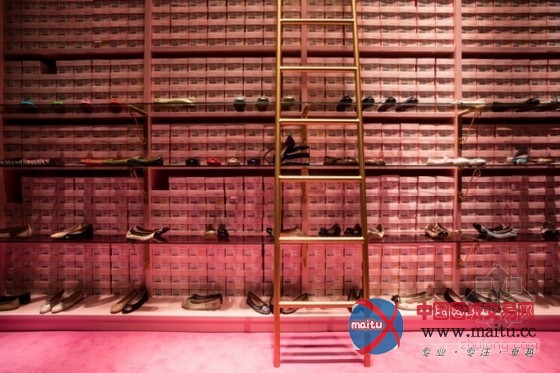 巴西Pretty Ballerinas芭蕾舞鞋专卖店装修设计