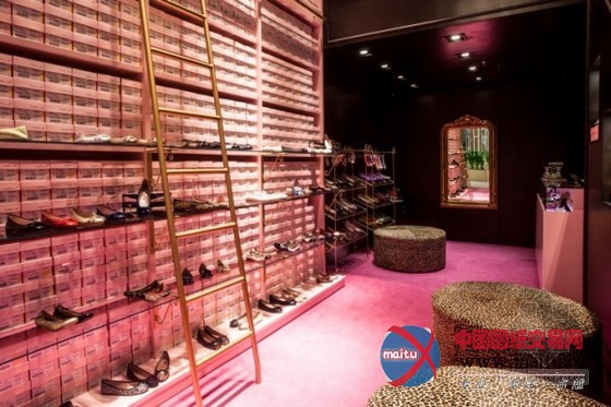 巴西Pretty Ballerinas芭蕾舞鞋专卖店装修设计