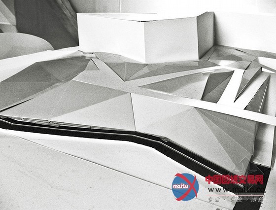 HJLA设计的丹麦毕马威会计事务所总部的屋顶花园及入口区域