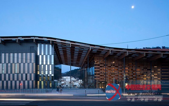 隈研吾设计的法国贝桑松艺术中心及音乐之城