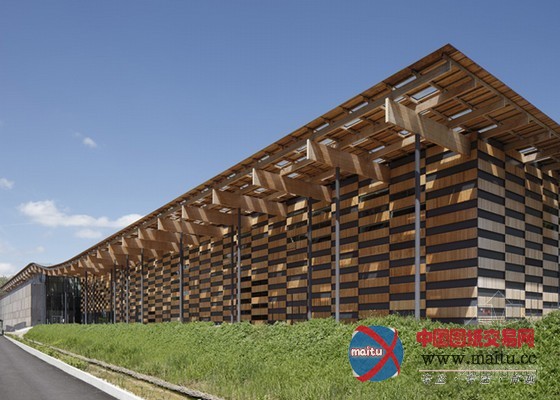 隈研吾设计的法国贝桑松艺术中心及音乐之城