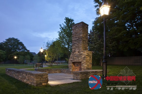 Maya Lin设计的纽波特“会客厅”公共景观