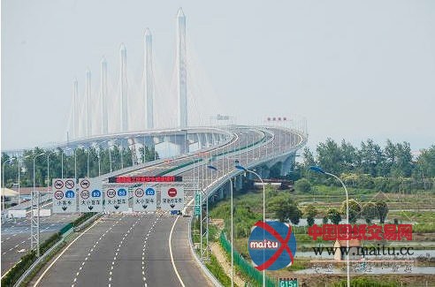 世界上最长最宽的多塔斜拉桥全部完工