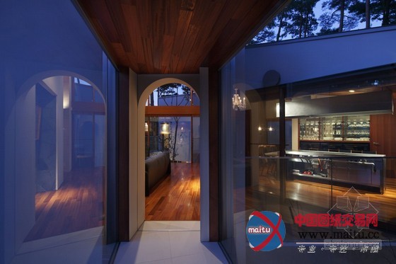 K2事务所设计的日本大山森林住宅