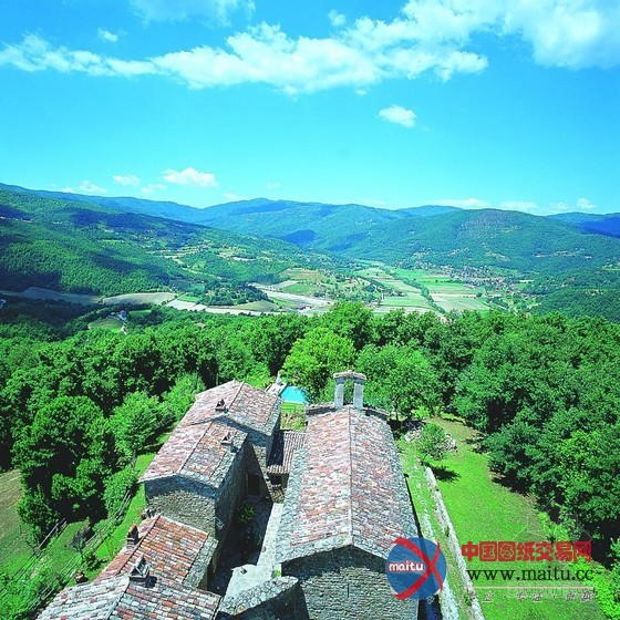 意大利独特的HR塔顶城市景观