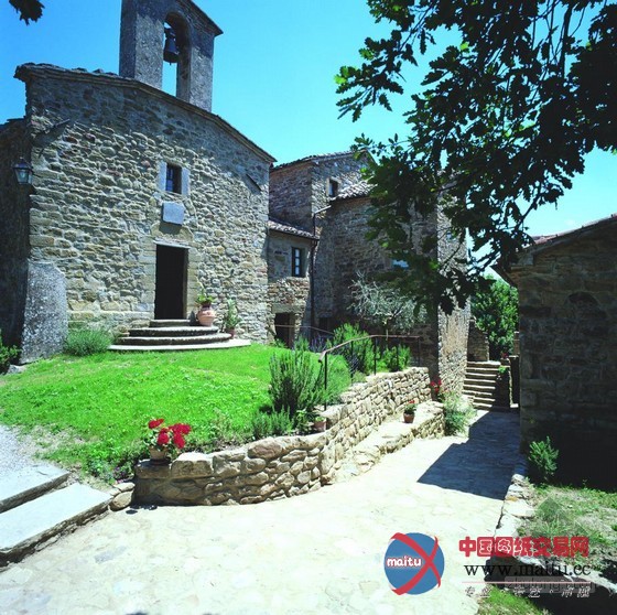 意大利独特的HR塔顶城市景观