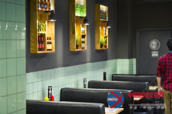 法兰克福车站餐厅设计 时间和空间的烹饪之旅