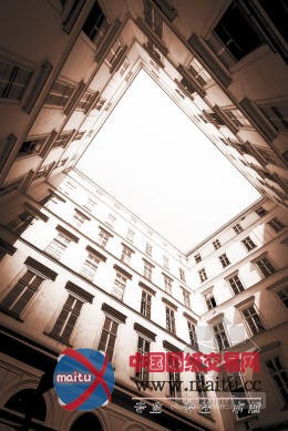 越秀地产沈阳项目遇“挡光门”数十亿投资“瘫痪”