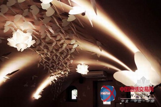 罗马尼亚奇特的手工装饰主题酒吧餐厅