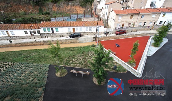 ConxitaBalcells设计的巴塞罗纳坎乔丹娜居民区规划