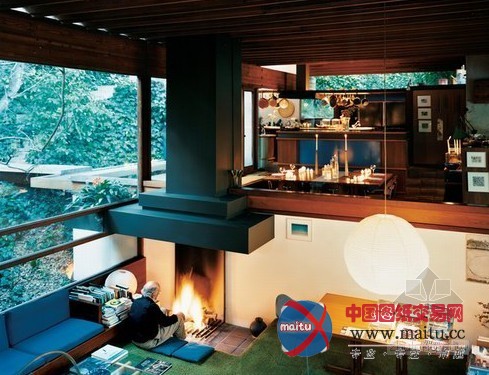 混凝土和木头建造的Ray Kappe私人住宅