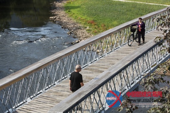 ARPAE设计的法国默尔特河畔的朗莱塔珀发展项目