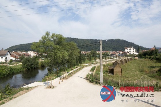 ARPAE设计的法国默尔特河畔的朗莱塔珀发展项目